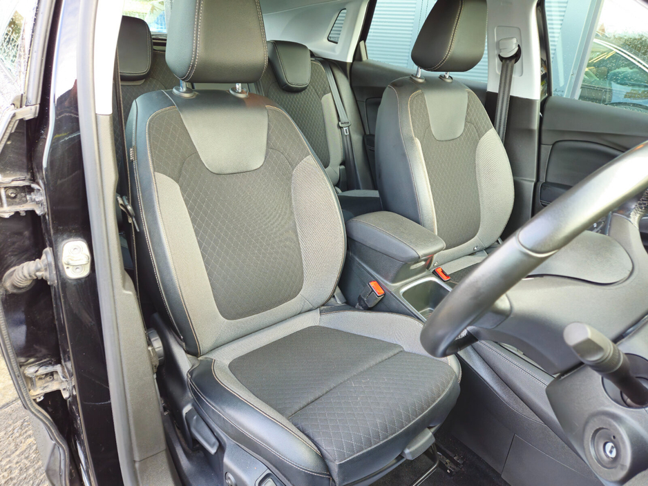 2019 Opel Grandland X - image 16