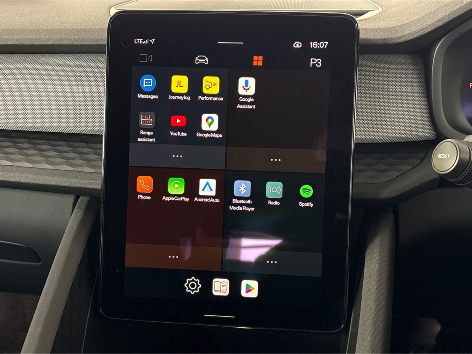 2023 Polestar 2 - image 18