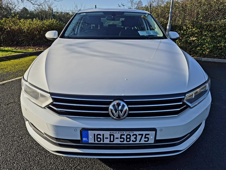 2016 Volkswagen Passat  €9,999