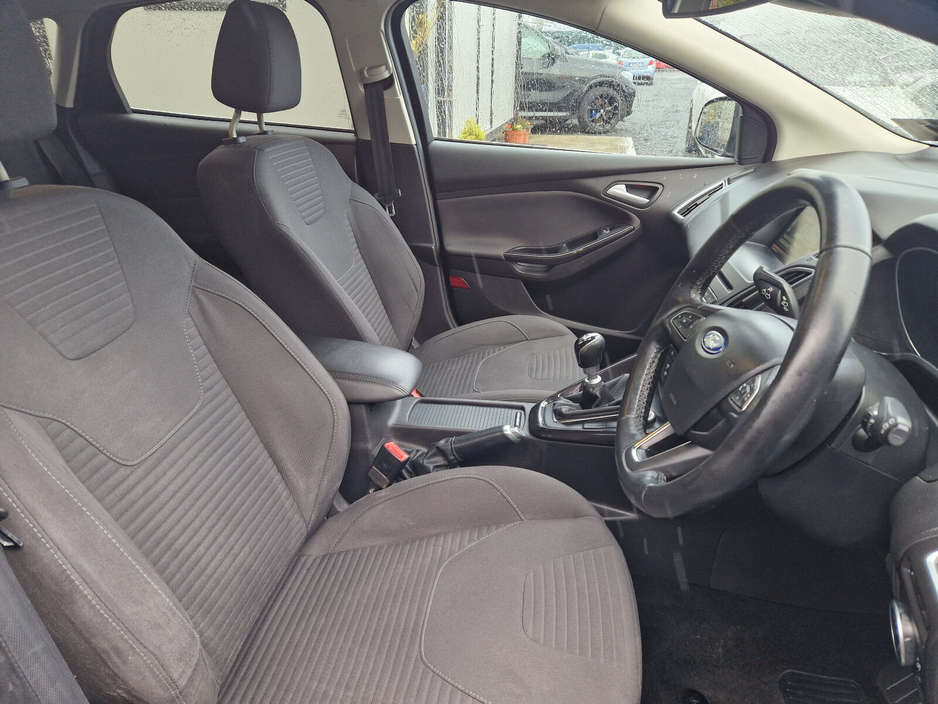 2015 Ford Focus 1.5 TDCi 120PS Titanium €6,750