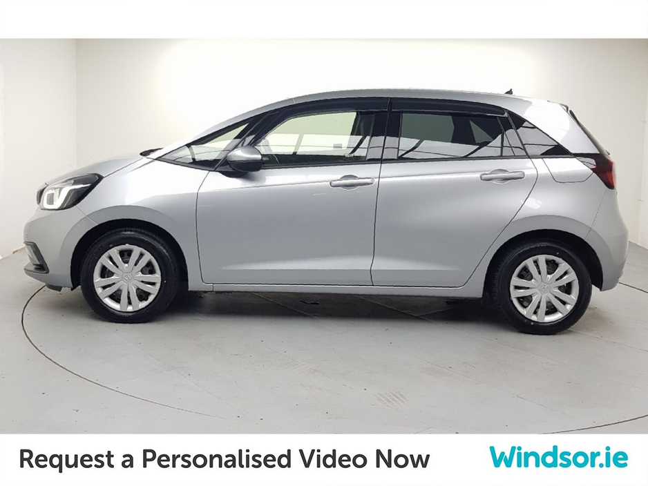 2020 Honda Fit - image 5