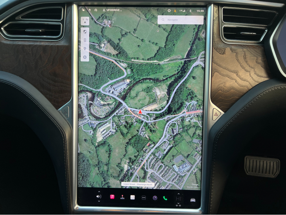 2019 Tesla Model S - image 11