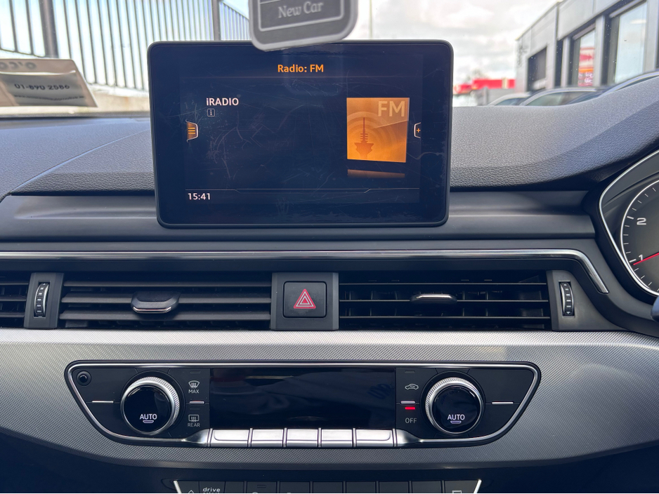 2016 Audi A4 - image 10