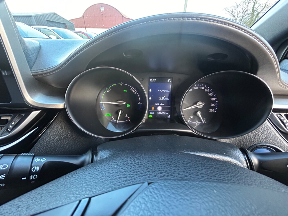 2023 Toyota C-HR 1.8 HYBRID SOL €24,850