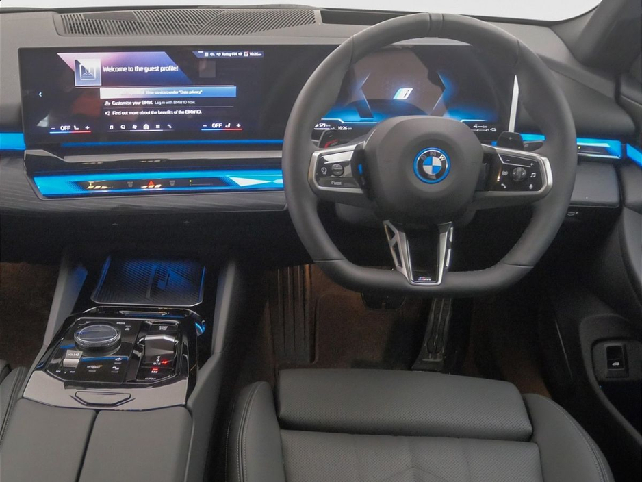 2025 BMW 5 Series 530e M Sport Saloon €72,900