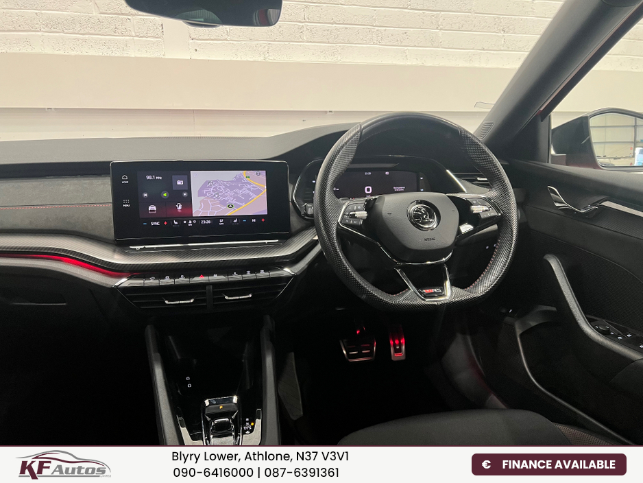 2023 Skoda Octavia - image 22