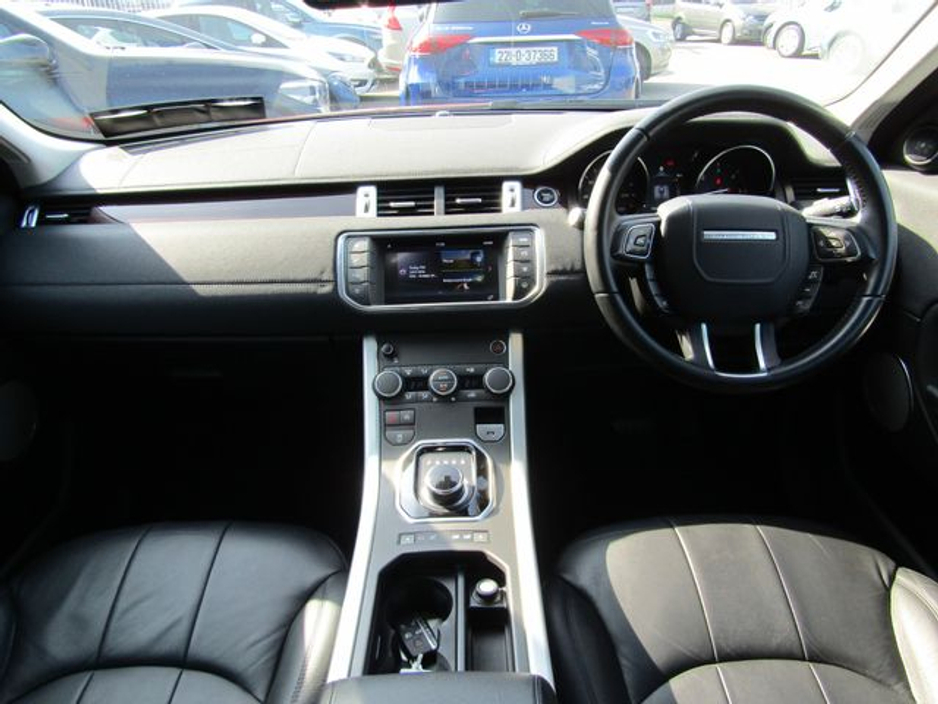 2017 Land Rover Range Rover Evoque - image 11
