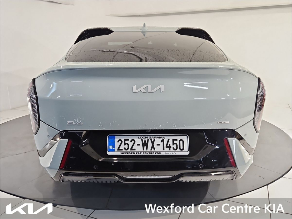 2025 Kia EV4 EV4 FASTBACK GT LINE LR 4DR