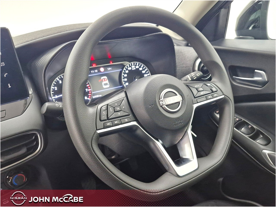 2025 Nissan Juke - image 18