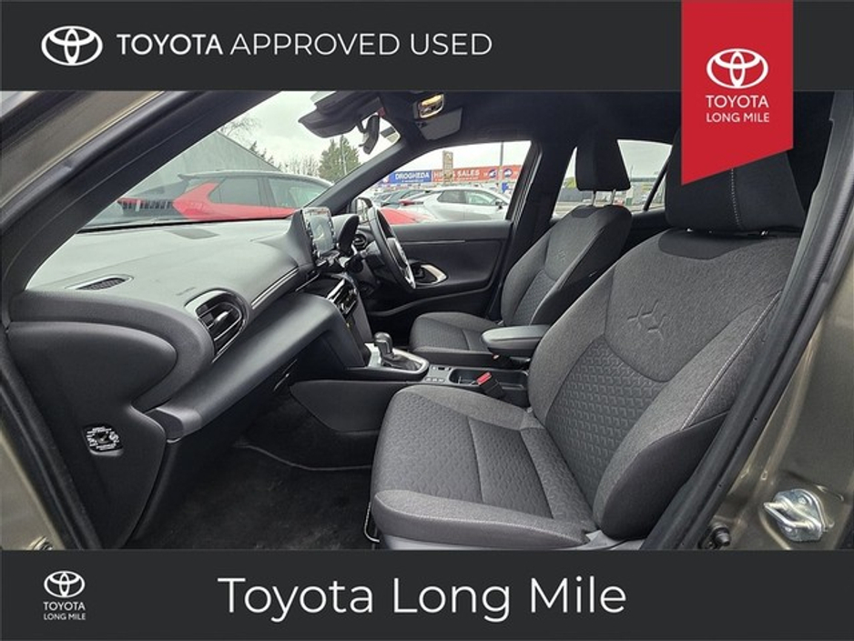 2022 Toyota Yaris Cross 1.5 Hybrid Luna sport 5Dr €27,949