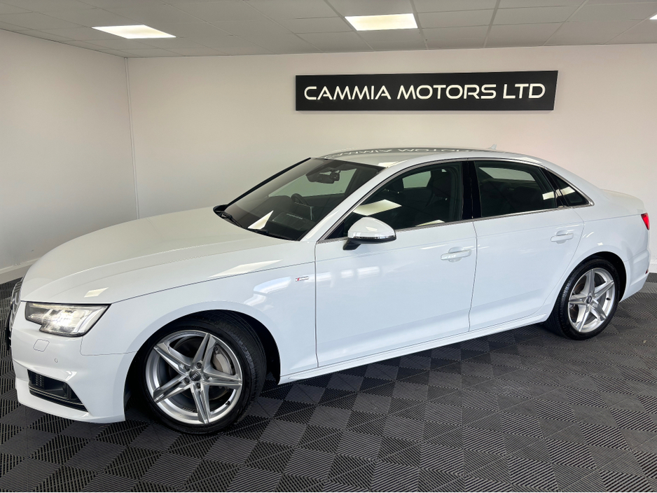 2017 Audi A4 - image 4