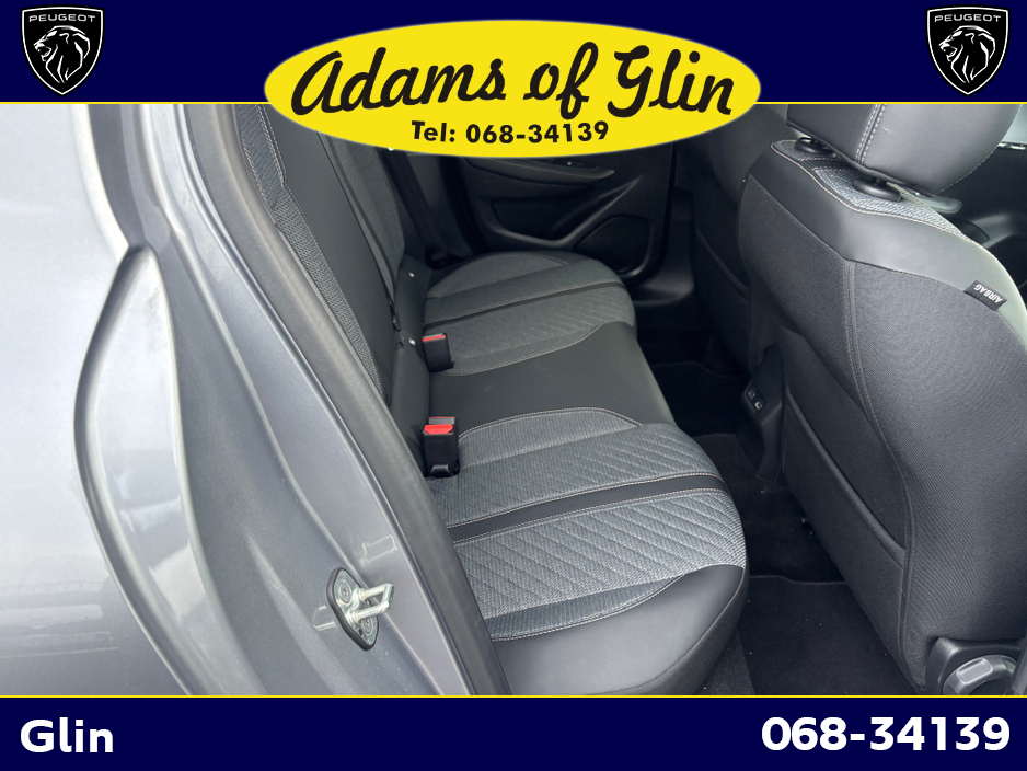 2025 Peugeot 208 - image 9