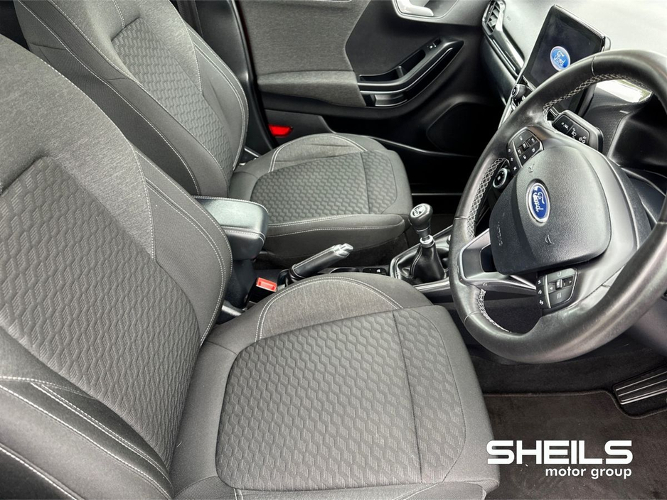 2021 Ford Puma - image 11