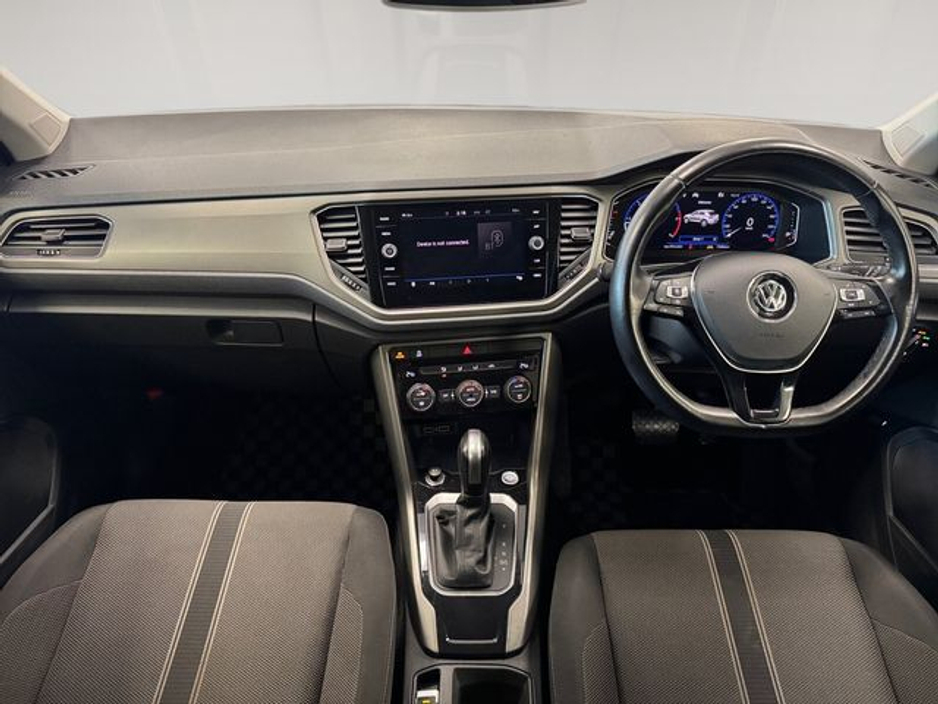 2020 Volkswagen T-Roc - image 15