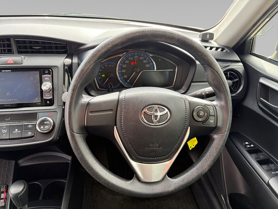 2018 Toyota Corolla - image 14