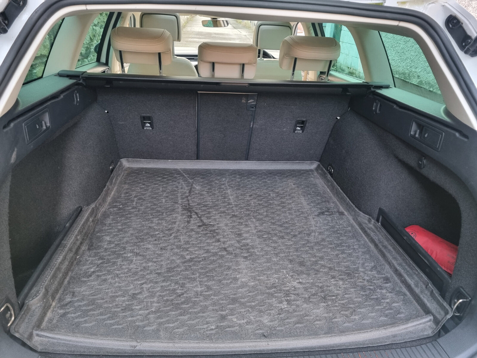 2015 Volkswagen Passat 1.6 TDI DSG 120HP Highline €7,899