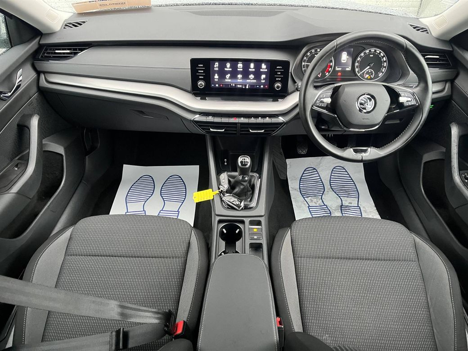 2022 Skoda Octavia AMBITION 2.0 TDI ESTATE // APPLE CARPLAY // DUAL ZONE CLIMATE CONTROL // CRUISE CONTROL €21,900