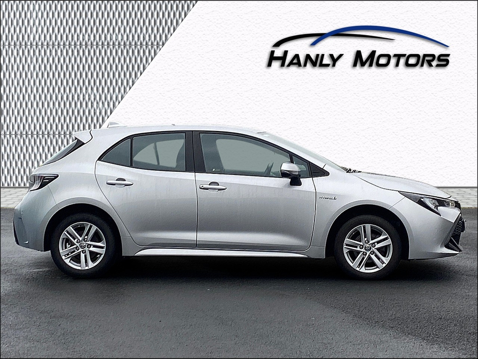 2021 Toyota Corolla HYBRID LUNA H/B AUTO A 4DR €16,995