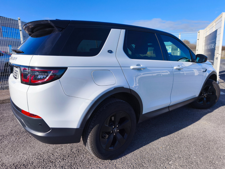 2020 Land Rover Discovery Sport - image 9