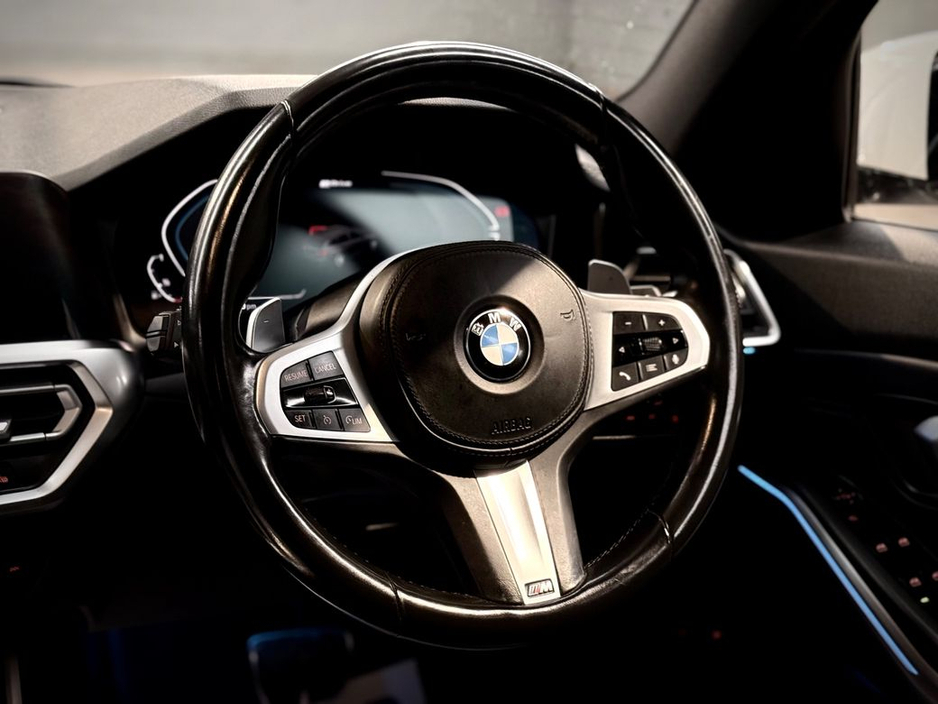 2021 BMW 3 Series 330E M-SPORT // 12 MONTH WARRANTY // SAME DAY FINANCE // FULLY KITTED €25,950