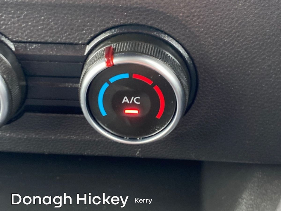 2023 Renault Kangoo KANGOO DCI 95 START €15,000