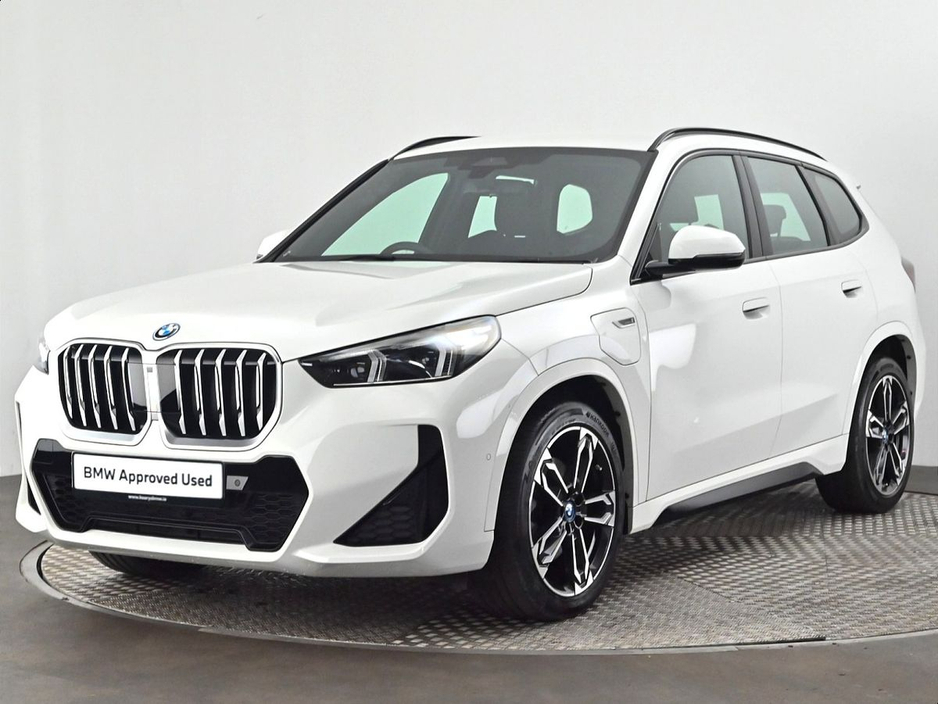 2023 BMW X1 - image 24