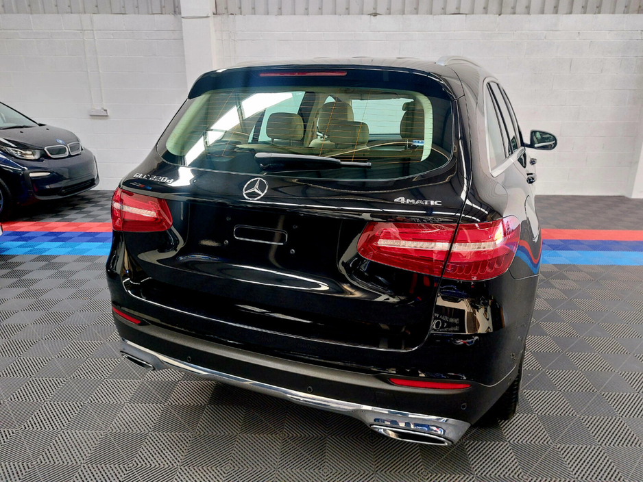 2019 Mercedes-Benz GLC Class - image 4