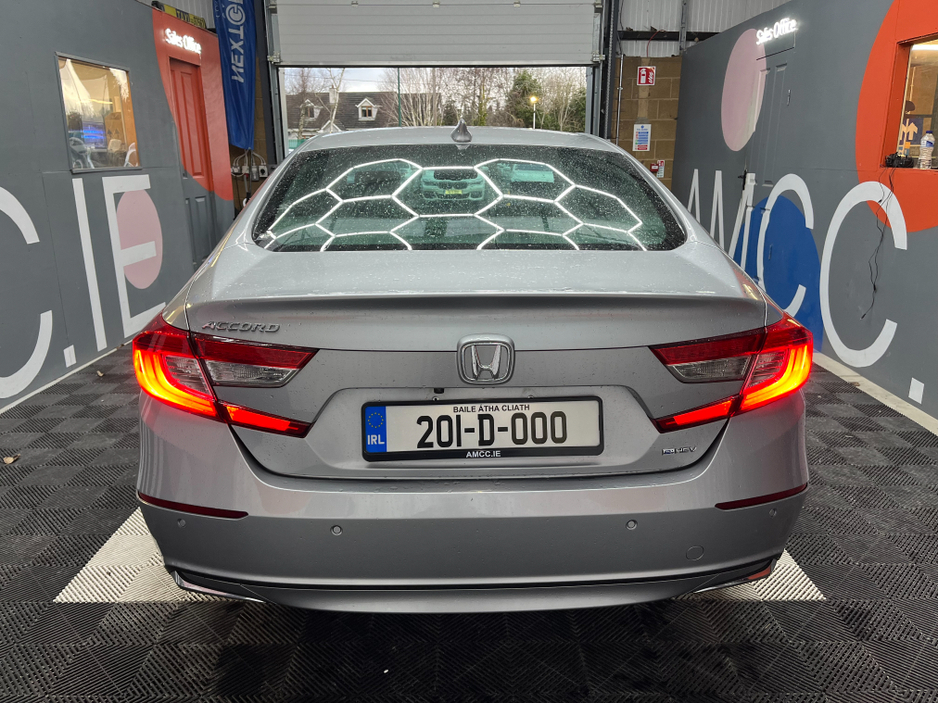 2020 Honda Accord 2020 HONDA ACCORD EX 2.0 AUTOMATIC / CRUISE CONTROL / REVERSE CAMERA / ELECTRIC MEMORY & HEATED SEATS / PADDLE SHIFTERS / HEATED REAR SEATS