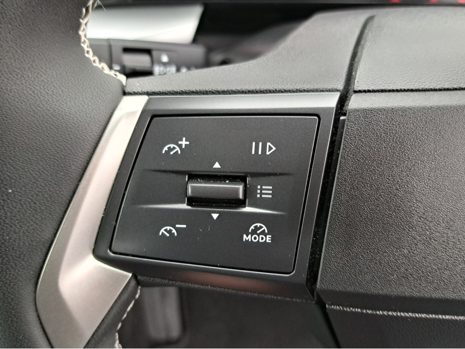 2025 Opel Frontera - image 22