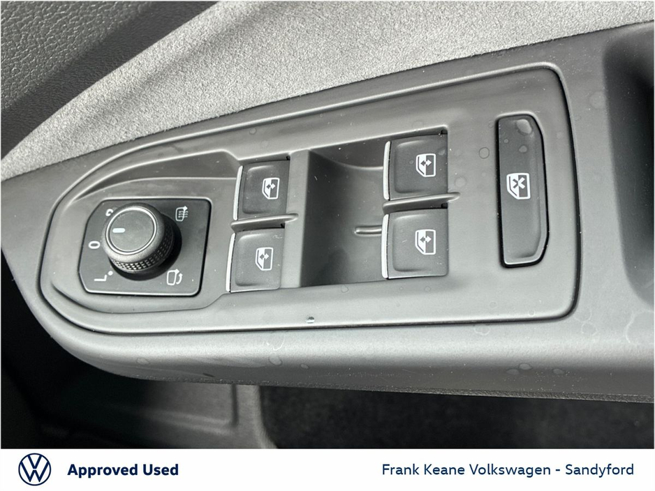 2022 Volkswagen Golf *R-Line* 1.5TSI DSG AUTO @Frank Keane Volkswagen South Dublin €29,495