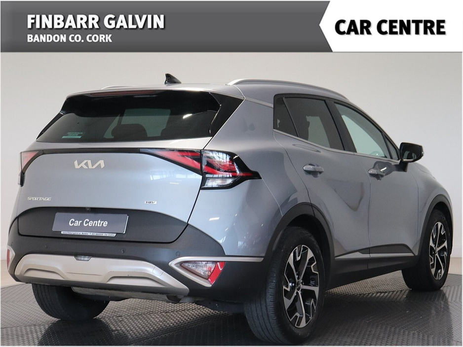 2022 Kia Sportage - image 7