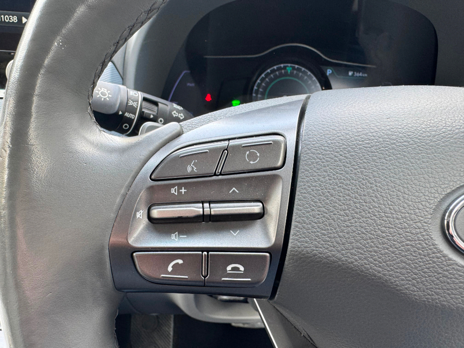 2021 Hyundai Kona - image 24