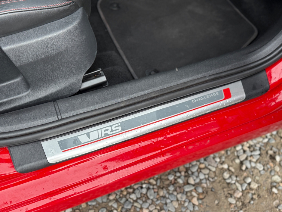 2016 Skoda Octavia - image 20