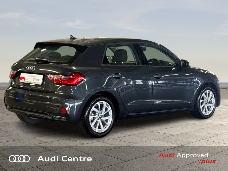 2024 Audi A1 - image 4