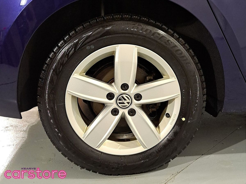 2016 Volkswagen Touran 1.4 TSI €17,880