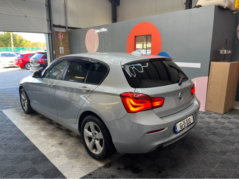 2016 BMW 1 Series - image 4