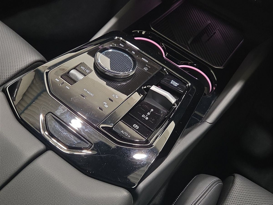 2025 BMW i5 I5 Edrive40 M Sport eDrive 40 M Sport eDrive40 340 Electric 83.9 kWh Auto