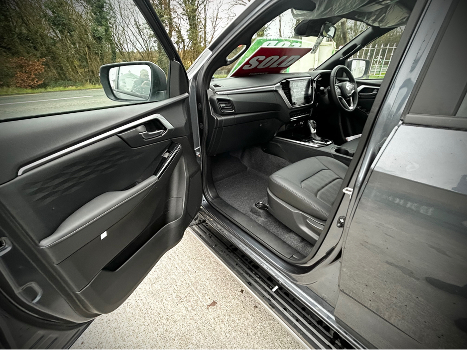 2026 Isuzu D-MAX LS AUTO 5 SEATER €333 ROAD TAX