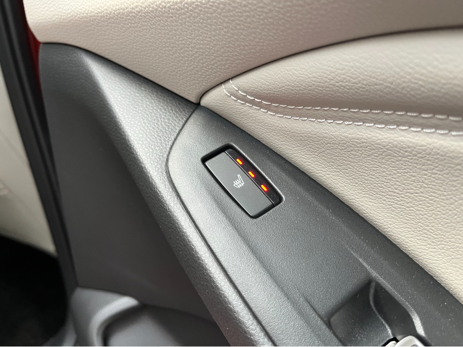 2020 Honda Accord €26950 2020 HONDA ACCORD EX 2.0 AUTOMATIC / CRUISE CONTROL / REVERSE CAMERA / ELECTRIC MEMORY & HEATED SEATS / PADDLE SHIFTERS / PANORAMIC SUNROOF €26,950