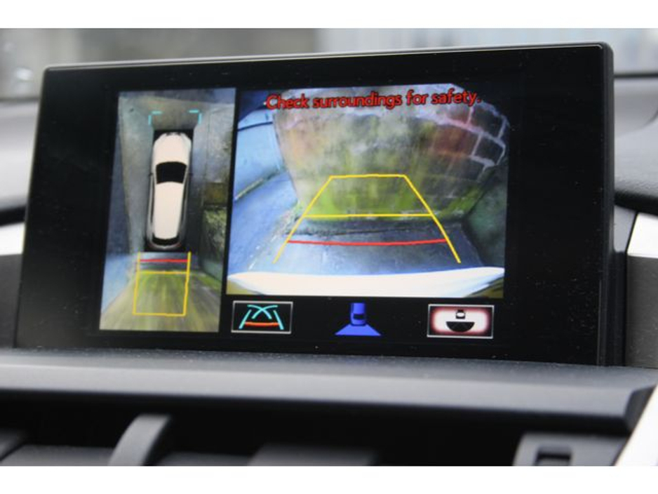 2017 Lexus NX 300 h F-Sport Panoramic Glass Roof - Mark Levinson Sound - Auto Seats €29,950