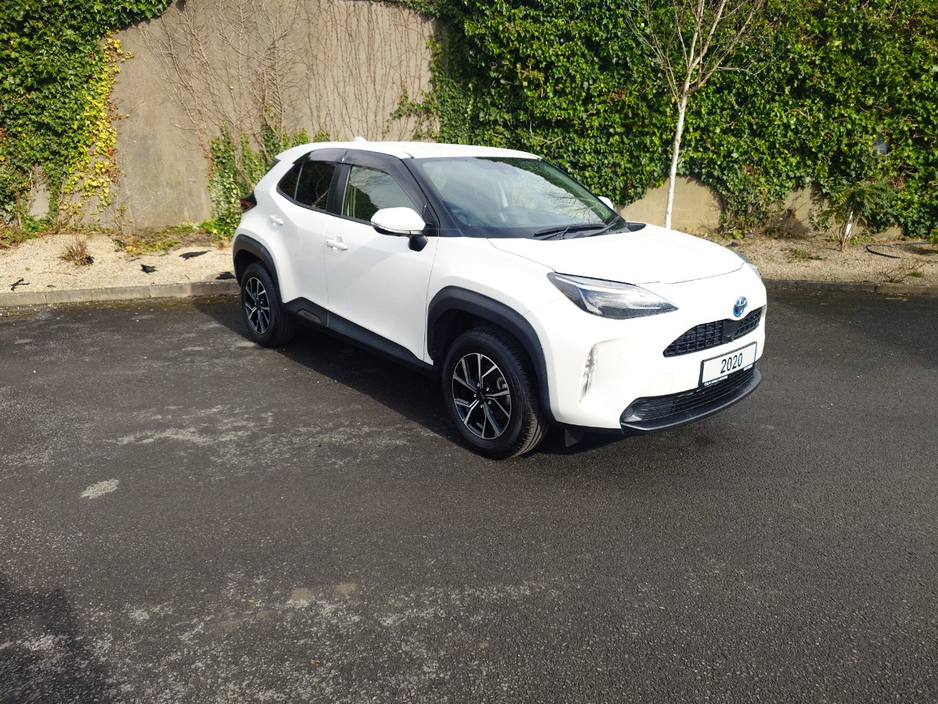 2020 Toyota Yaris Cross - image 3