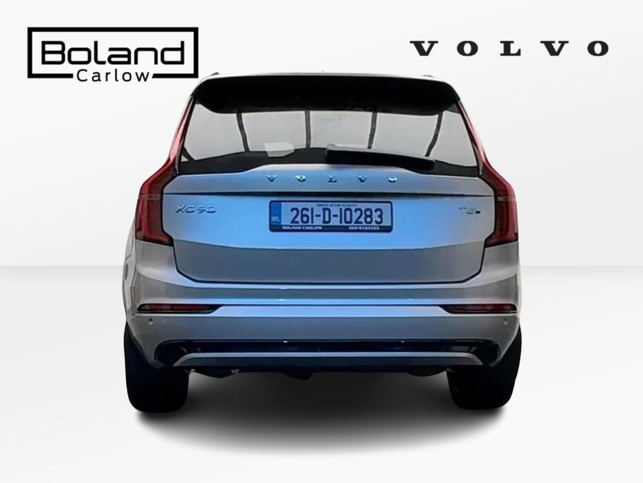2026 Volvo XC90 - image 12