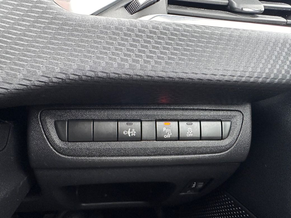 2017 Peugeot 2008 1.6 HDI, ACTIVE MODEL, FULL SERVICE HISTORY, FINANCE, WARRANTY, 5 STAR REVIEWS €9,995