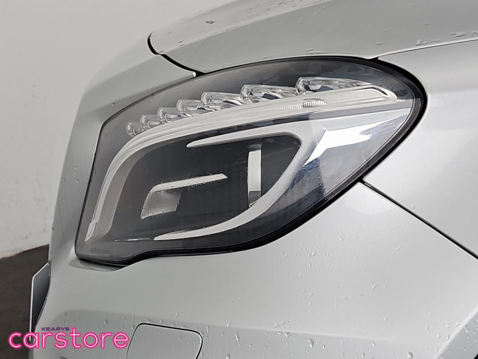 2016 Mercedes-Benz GLA Class - image 16