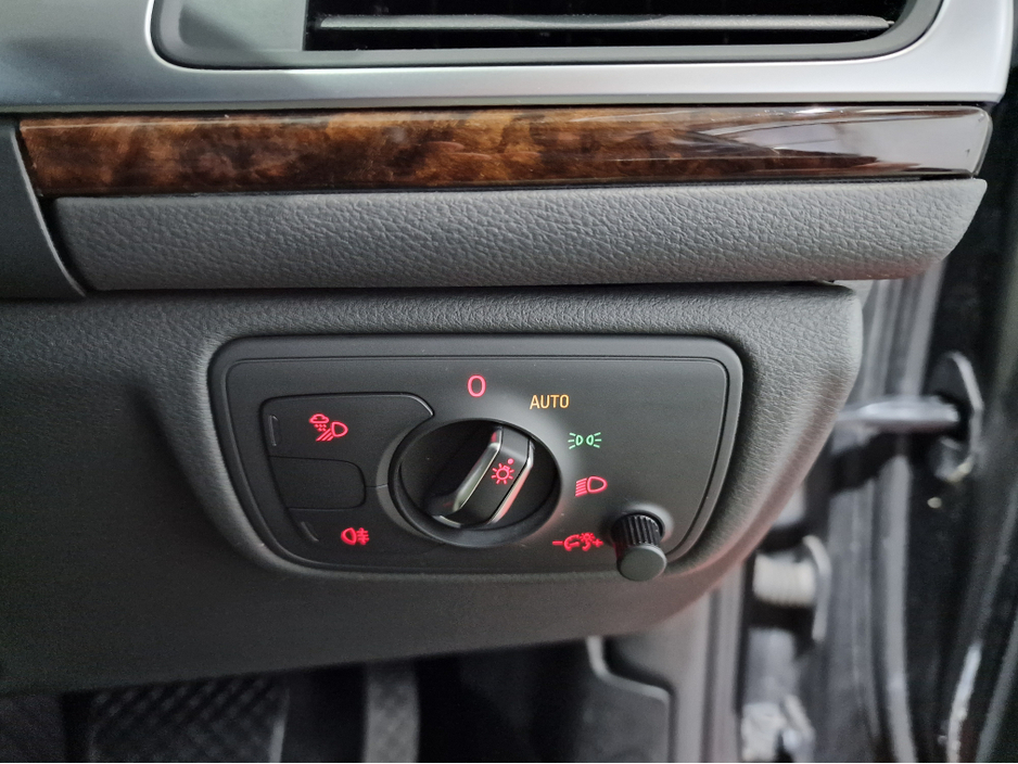 2015 Audi A6 - image 29