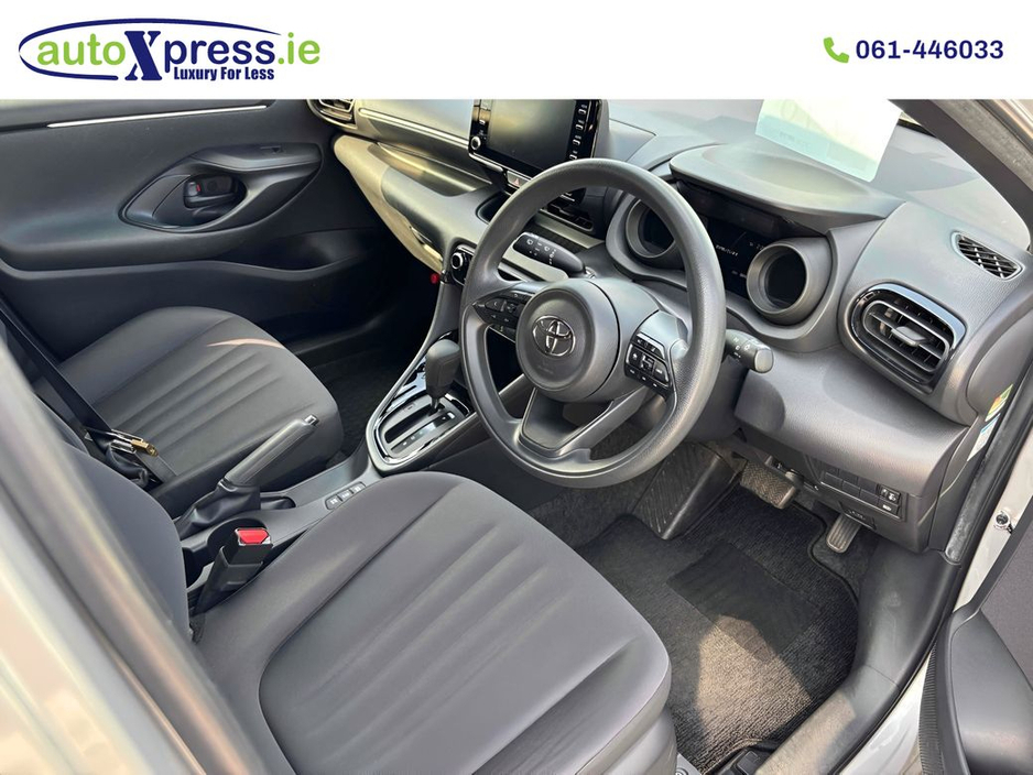 2020 Toyota Yaris 1.5 HYBRID G Automatic, Reversing camera €15,495