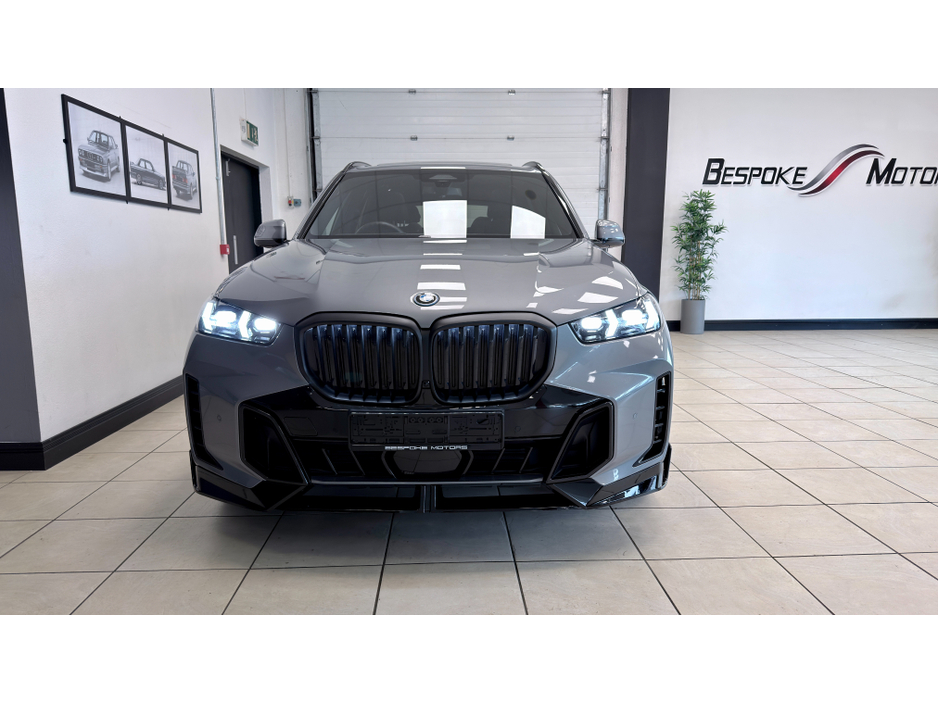 2024 BMW X5 - image 8