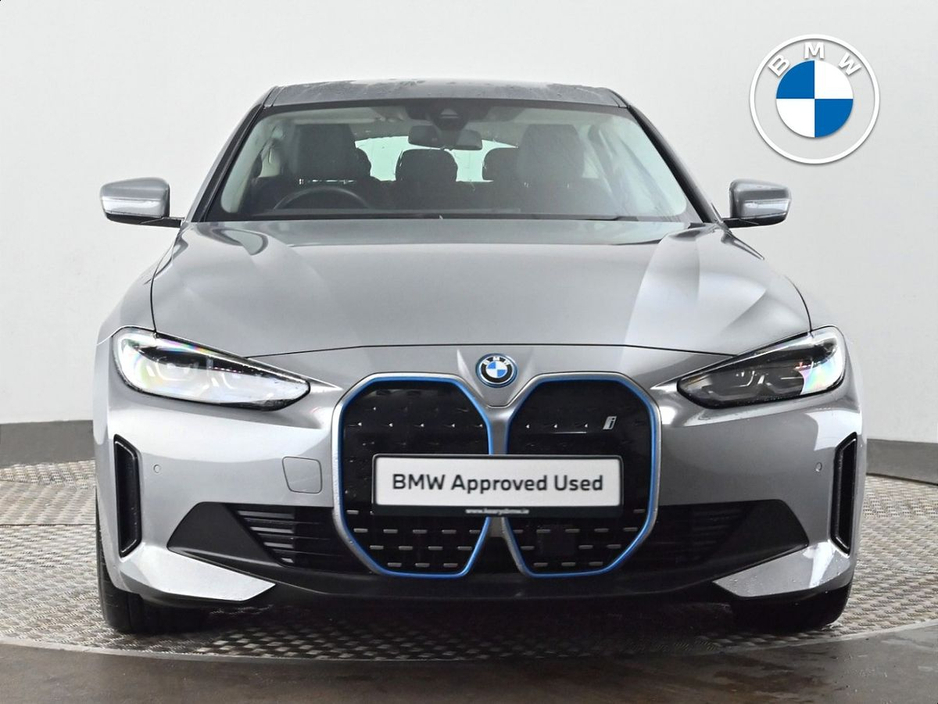 2024 BMW i4 - image 15