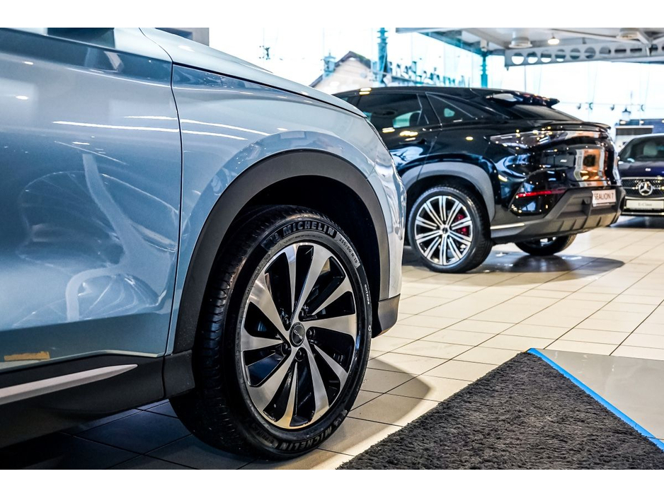 2026 BYD Seal U Boost Plug in Hybrid €45,250