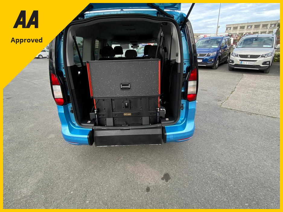 2021 Ford Grand Tourneo Connect Titanium Freedom Wheelchair Accessible Taxi €42,950